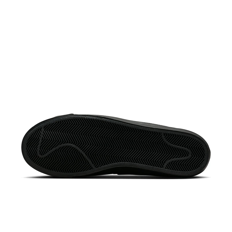 Nike SB Blazer Low Pro GT ISO - Triple Black
