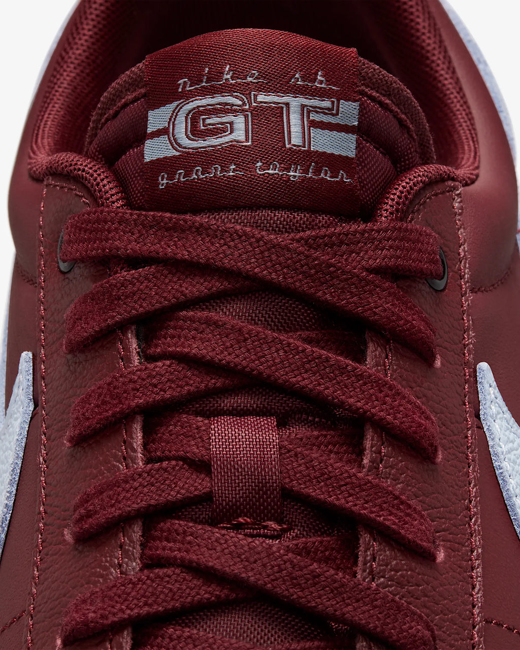 Nike SB Blazer Low Pro GT - Dark Team Red