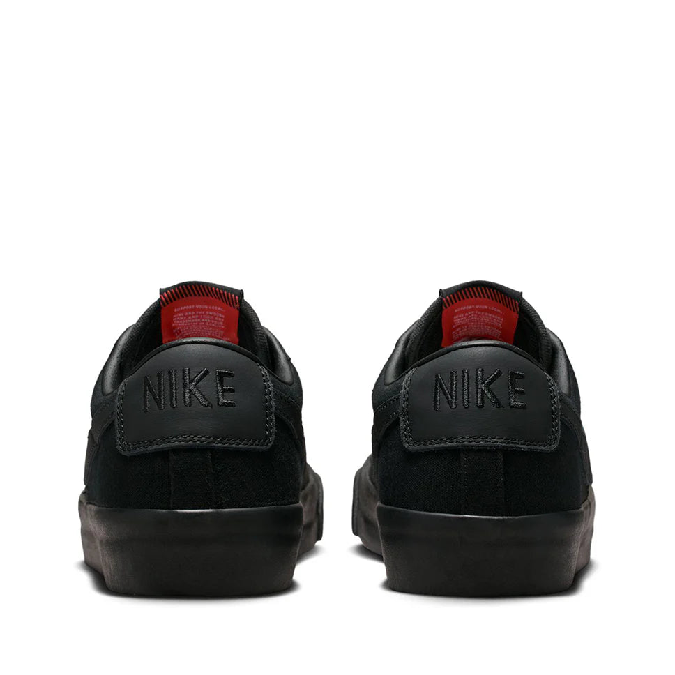 Nike SB Blazer Low Pro GT ISO - Triple Black
