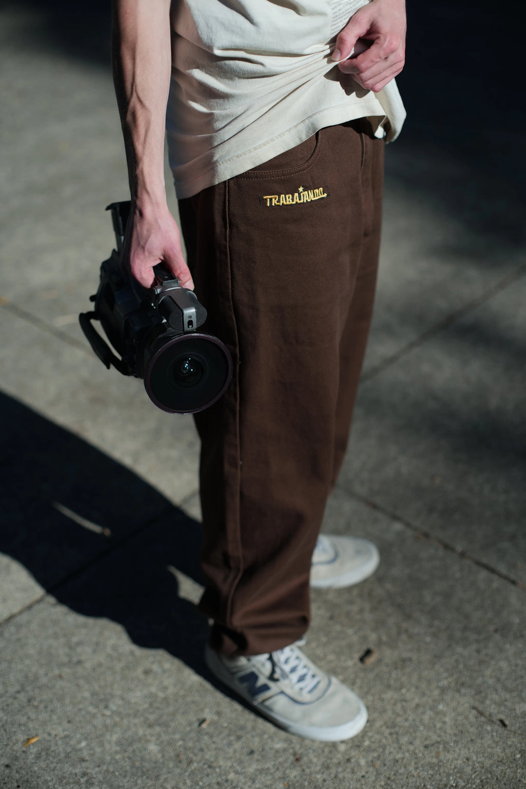 Trabajando Baggy Jeans - Chocolate Brown