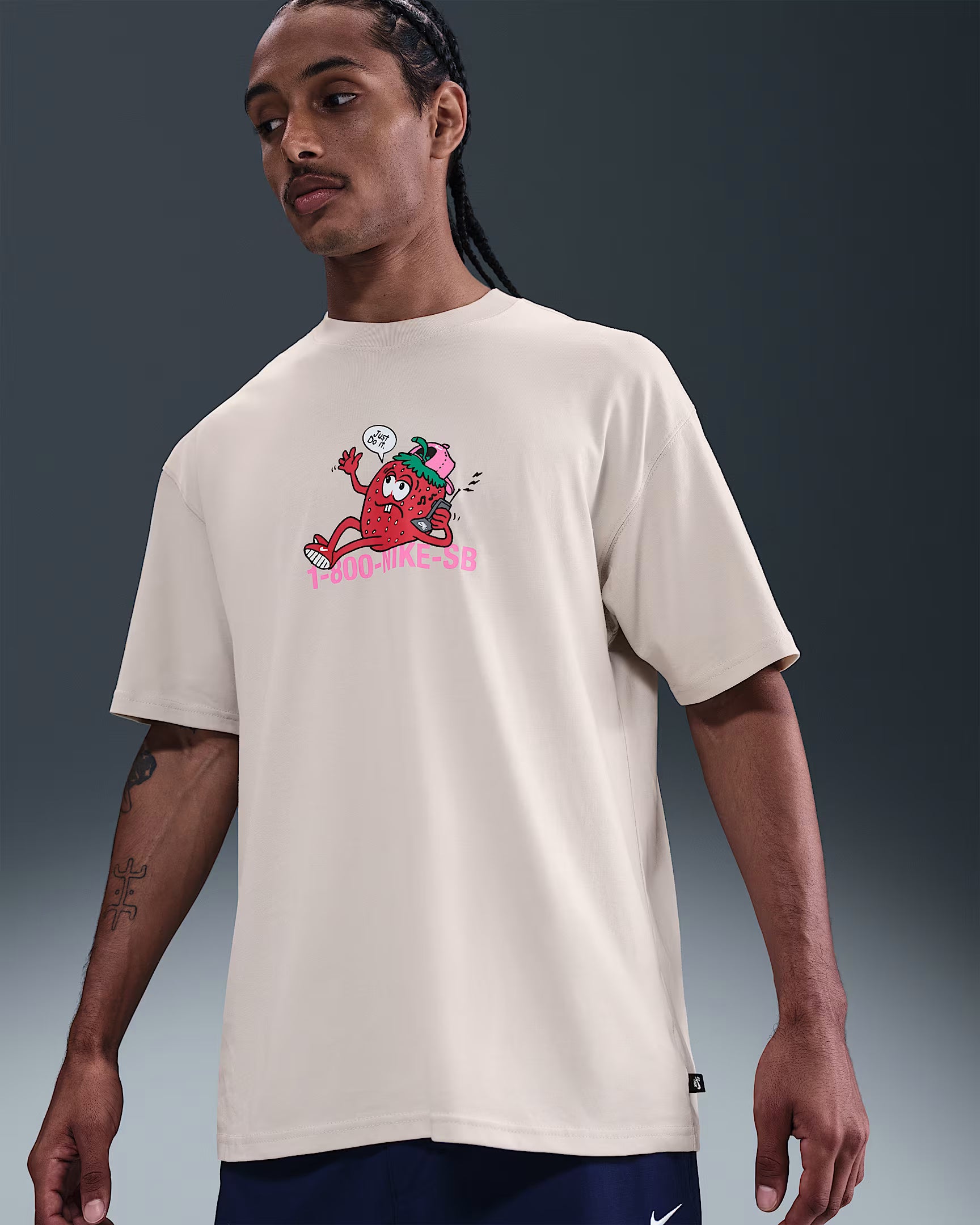 Nike SB Max90 Skate T-Shirt - Strawberry  Flip Phone
