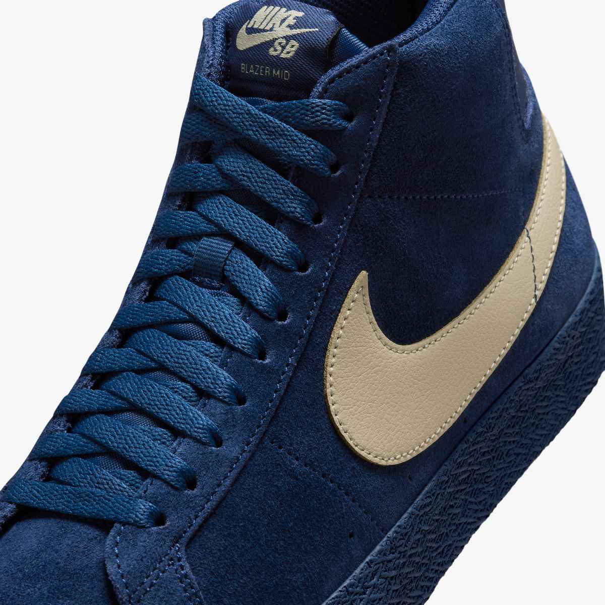 Nike SB Zoom Blazer Mid -  Coastal Blue/Pale Yellow-Coastal Blue