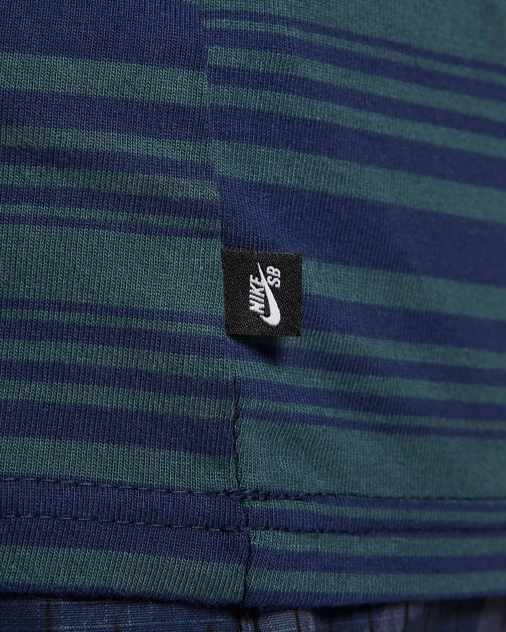 Nike SB Long Sleeve Skate Tee - Midnight Navy/Deep Jungle
